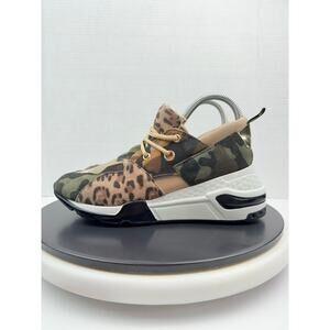 Steve Madden Cliff Womens Size 7M Green Camo Leopard Sneakers Casual Shoes